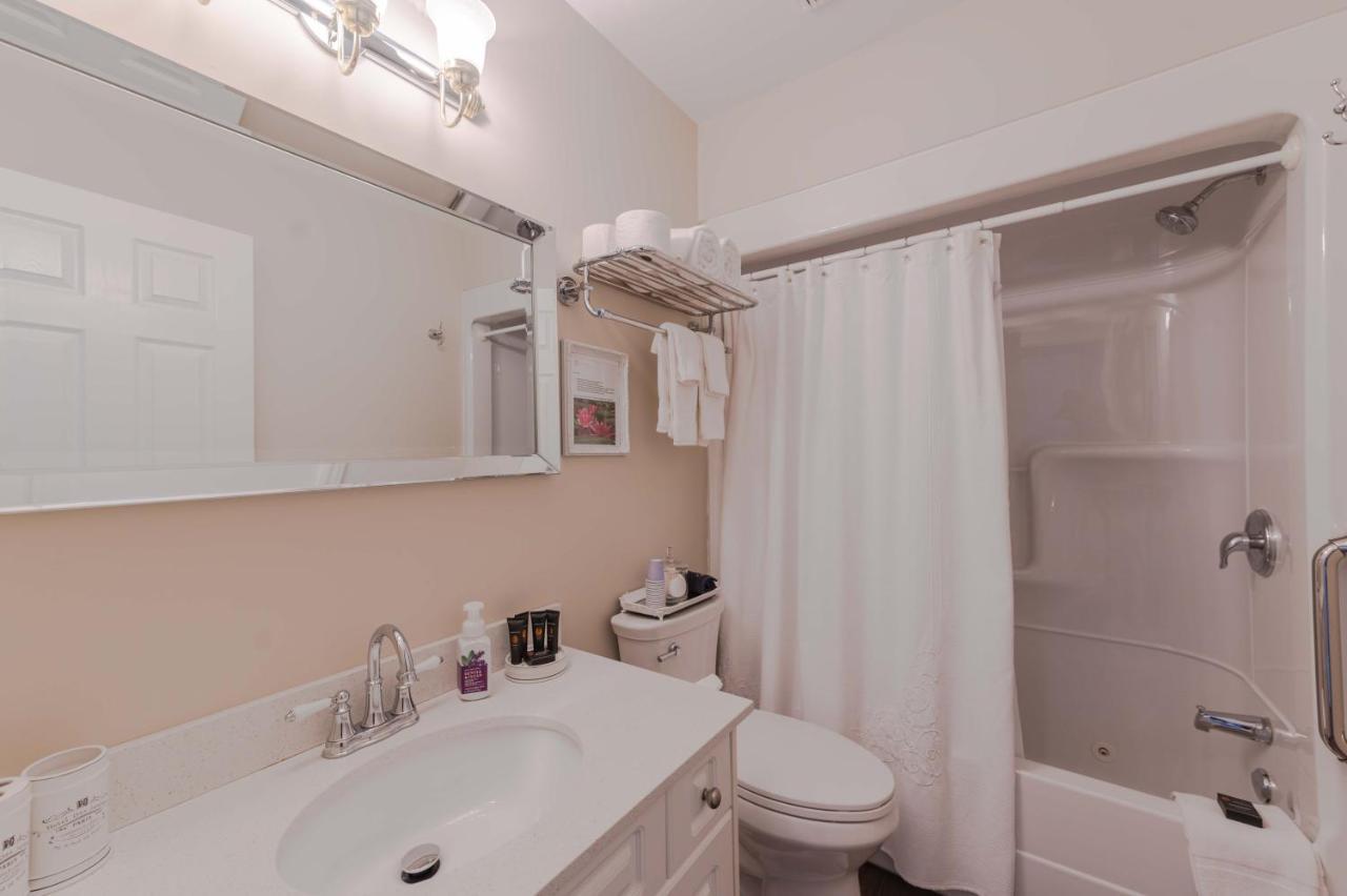 Casa Blanca Boutique Bed & Breakfast Niagara-on-the-Lake Buitenkant foto
