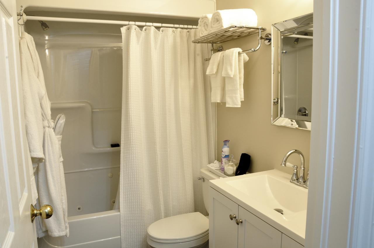 Casa Blanca Boutique Bed & Breakfast Niagara-on-the-Lake Buitenkant foto